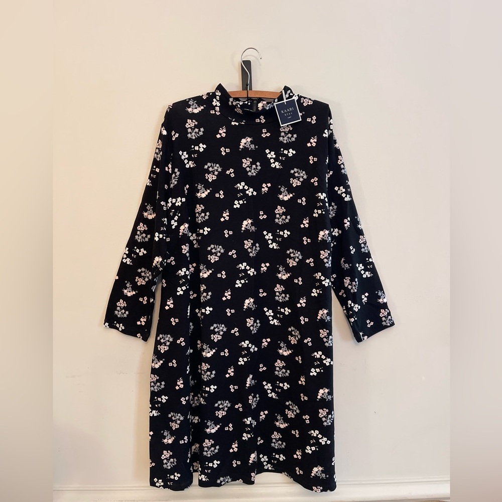 Kaari Blue Curvy Shift Dress 3X Black Poppy Floral Mock Neck Cozy Luxe Bodycon